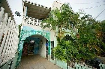 San Juan International Hostel Condado 2*, San Juan Puerto Rico