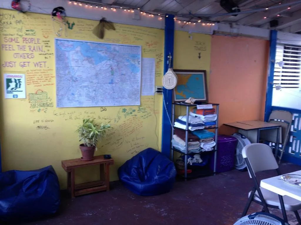 San Juan International Hostel contacts